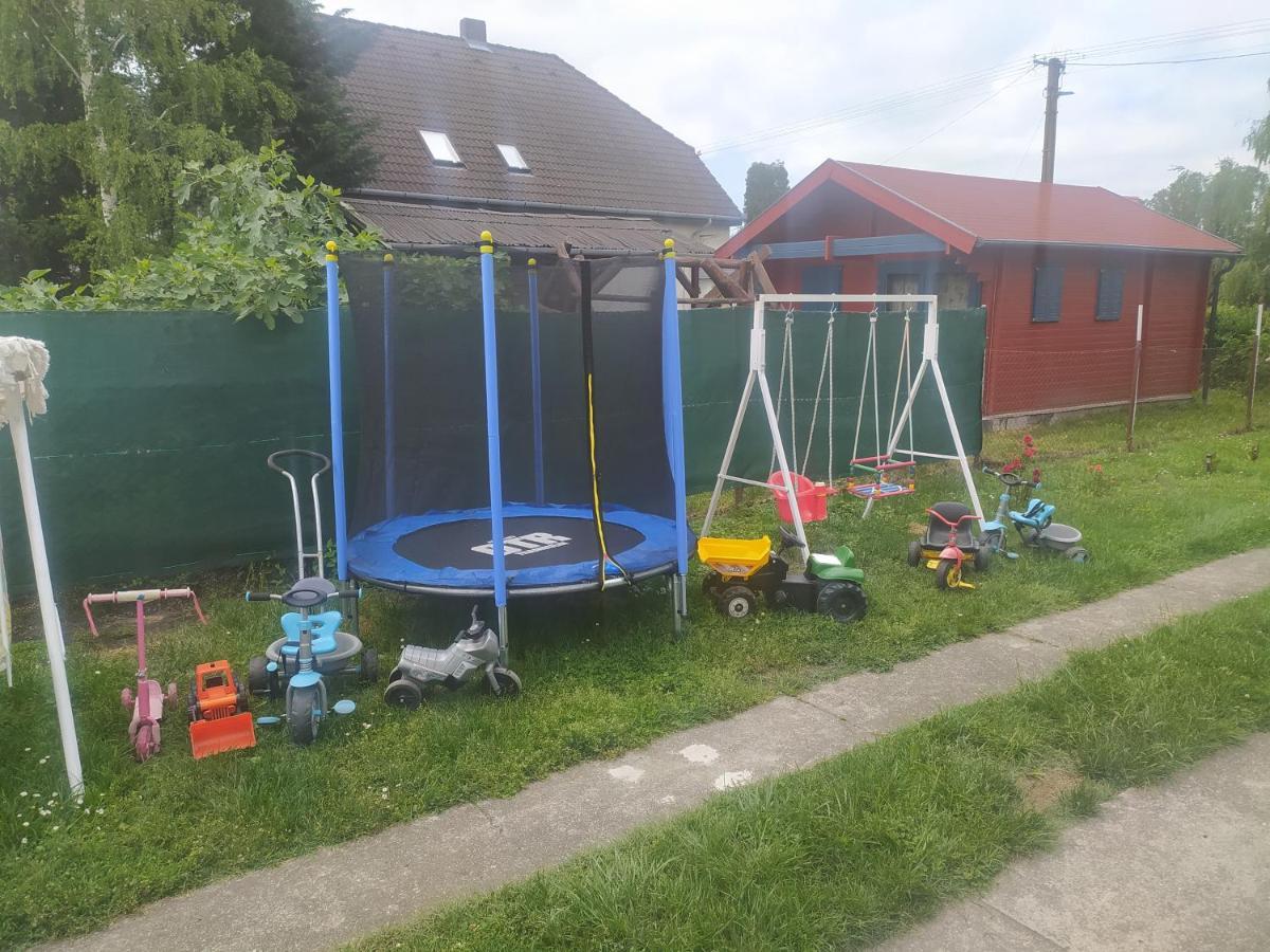Etus Vendeghaz 2 Villa Balatonfenyves Luaran gambar
